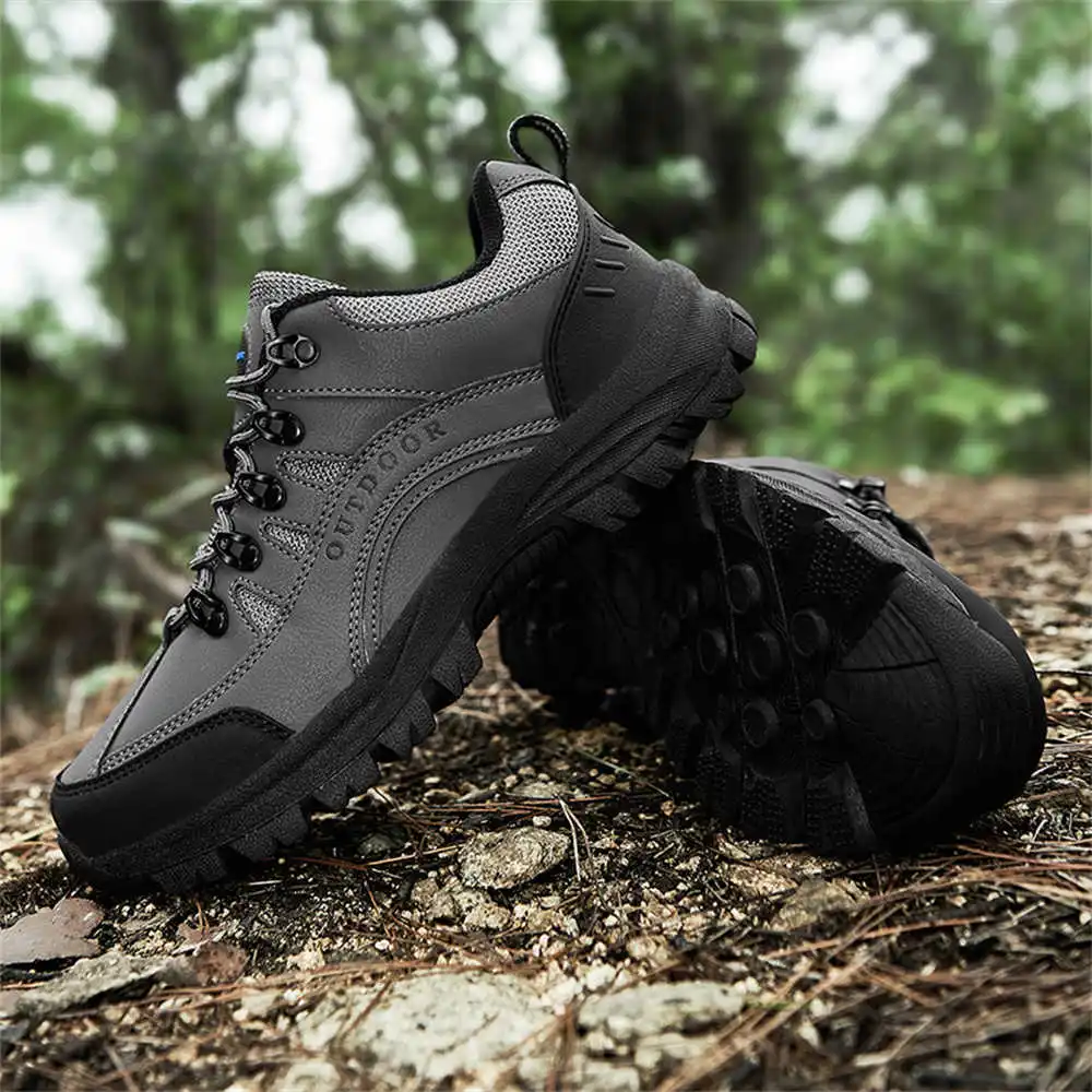 Luxury Lifestyle Shorts - Sepatu Badminton untuk pria, sepatu olahraga