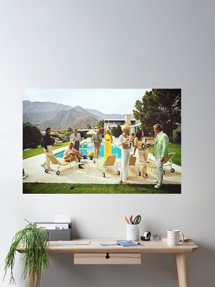 Retro Poolside Host Luxury Lif - Luxury Lifestyle Pictures ulasan dan harga